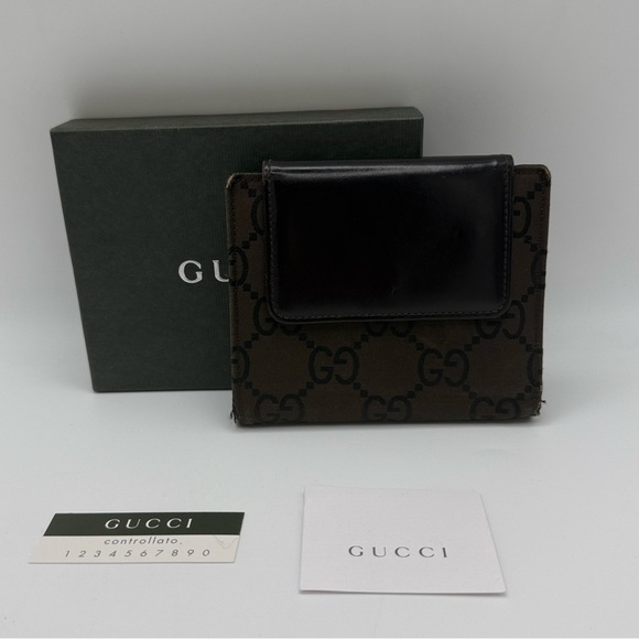 Gucci Vintage Compact Nylon Wallet - Picture 3 of 17